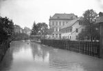 J. Niggl, Feldkirch Hochwasser 1910, 4 Fotos Albumin 12 x 16,8 cm auf Untersatzkarton teils mit Fotografenprägestempel