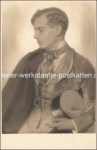 Trude Fleischmann, Fotopostkarte Ateliersprägestempel signiert &#8211; um 1925