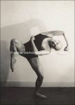 Atelier Robertson &#8211; 2 Fotos Harald Kreuzberg &#8211; 14&#215;19,5, 15,2&#215;21,4 cm &#8211; um 1930