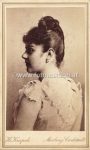 CDV Marie Vestera um 1880 &#8211; Foto Heinrich Krapek &#8211; leicht fleckig