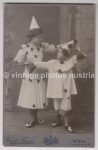 Kabinettfoto Frau und Junge Verkleidung Pierrot Clown Carl Thiehs Wien um 1910